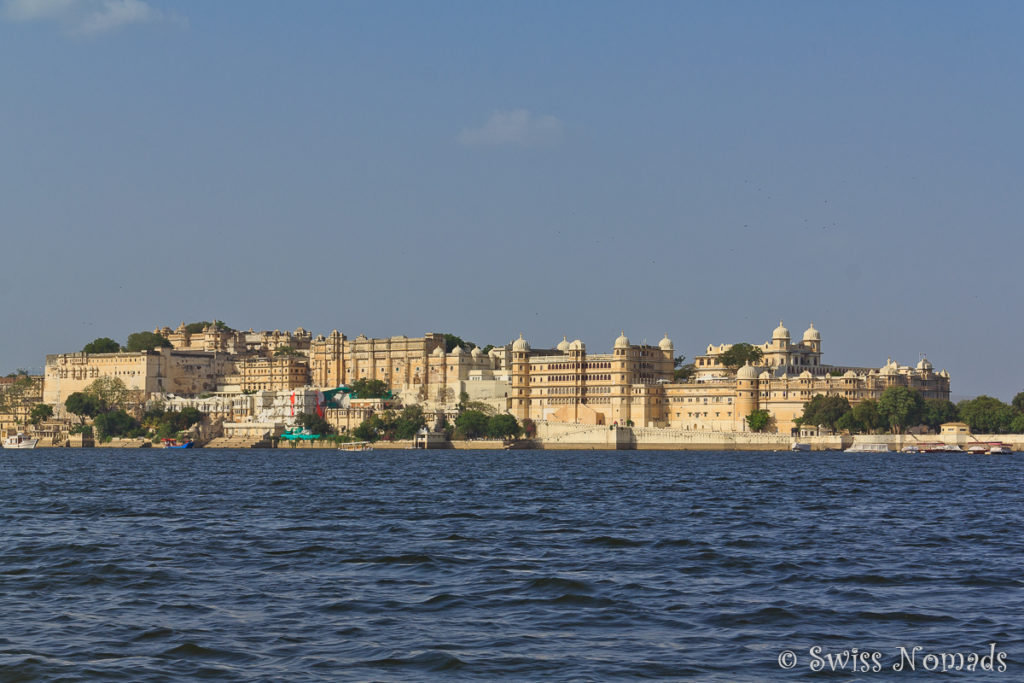 Eine Bootstour auf dem Piccola Lake in Udaipur ist ein Muss