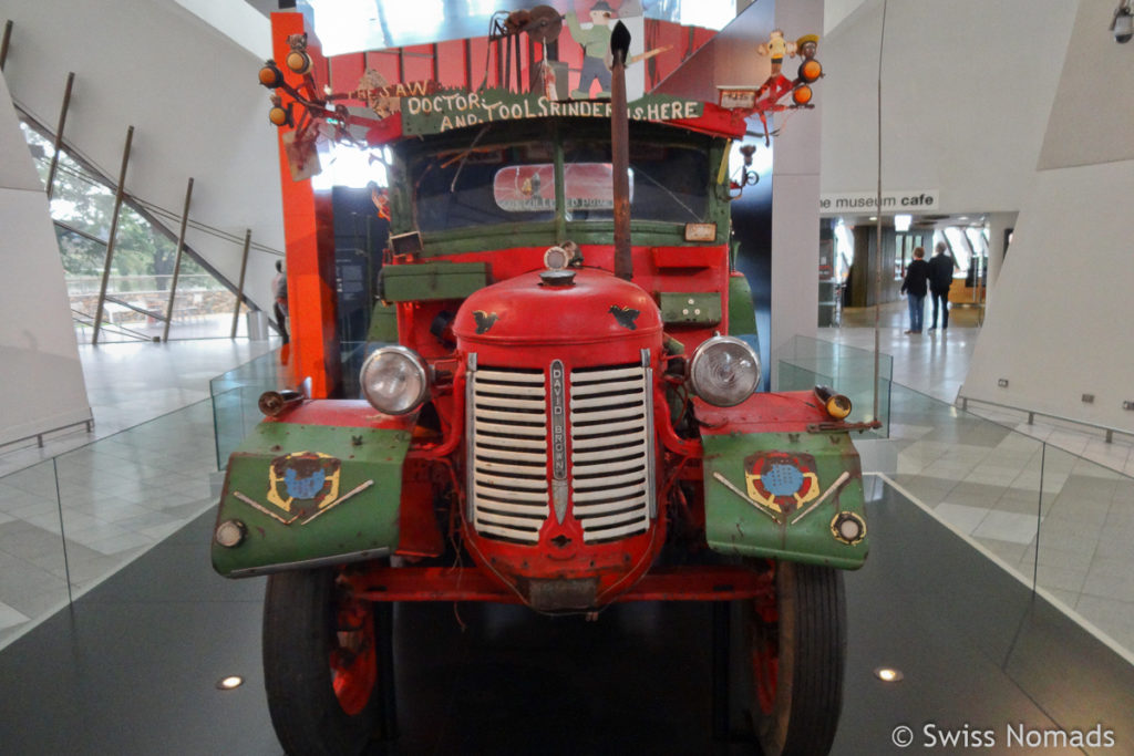 Canberra Sehenswuerdigkeiten National Museum