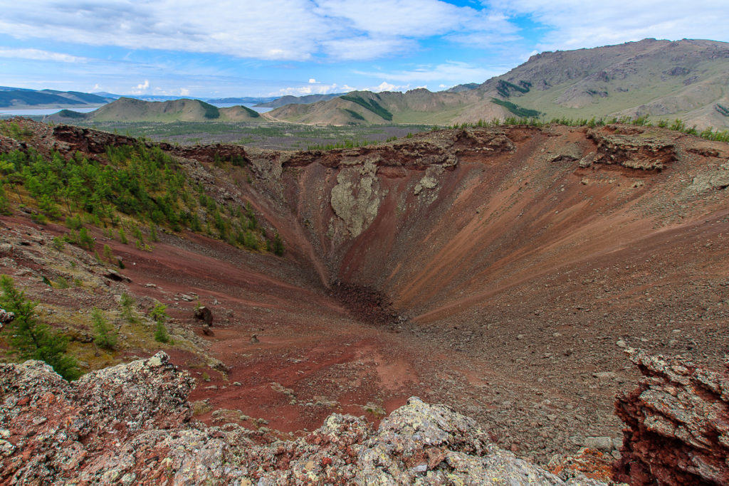 Der Khorgo Vulkan ist ein schöner Ort in der Mongolei