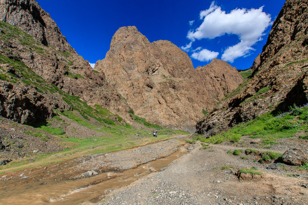 Der Yolyn Am Canyon ist einer der schönsten Orte der Mongolei