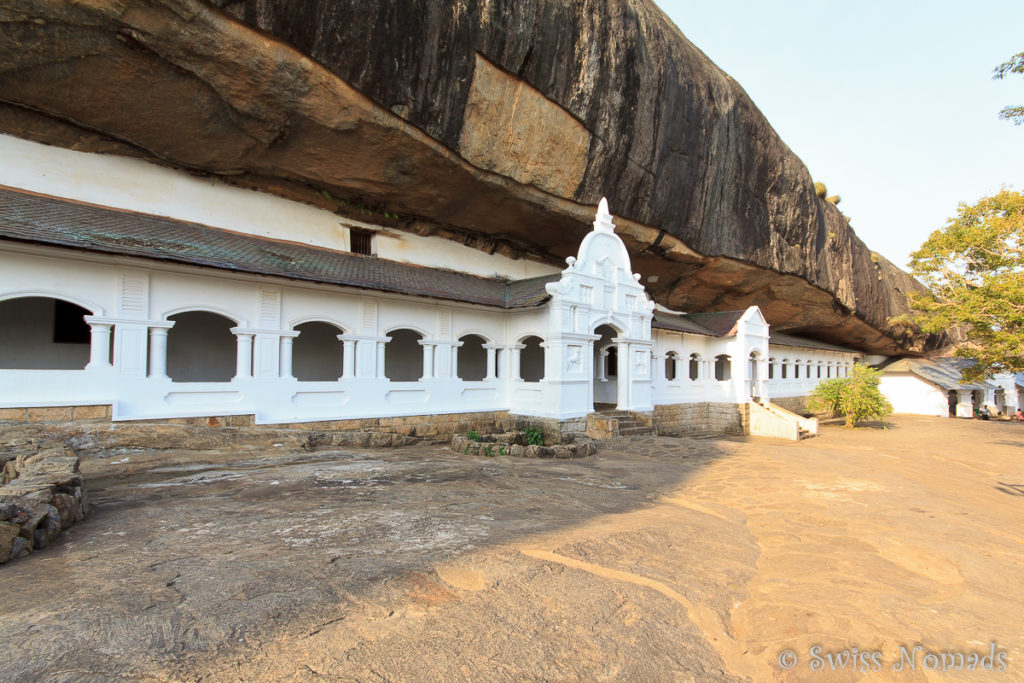 Dambulla Höhlen Tempel Sri Lanka