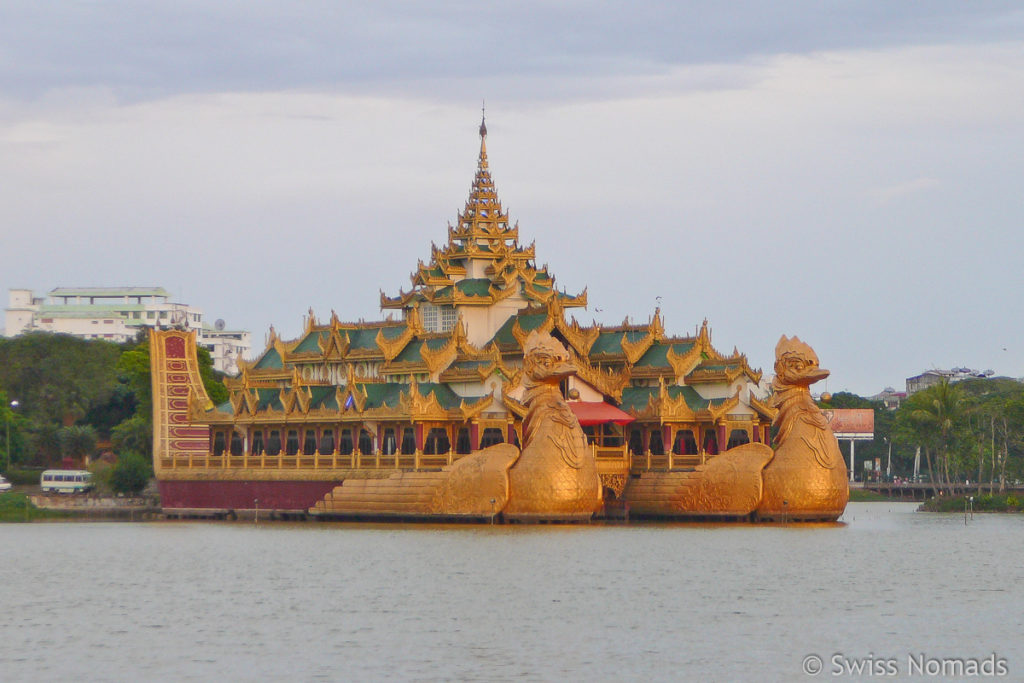 Karaweik Palace in Yangon