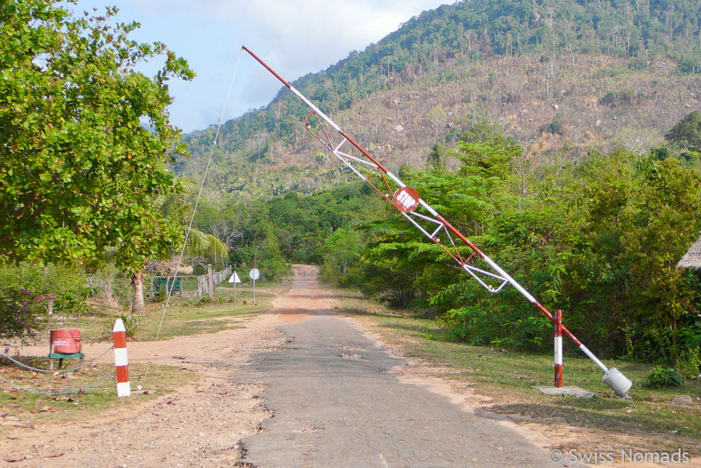 Strasse Kampot Bokor Mountain