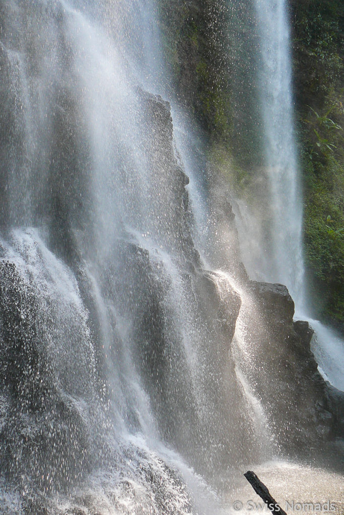 Pool des Tad Yuang Wasserfall bei Pakse 