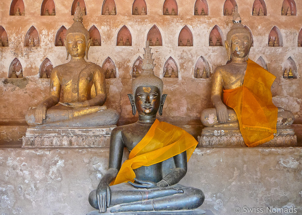 Buddha im Wandelgang von Wat Si Saket in Vientiane