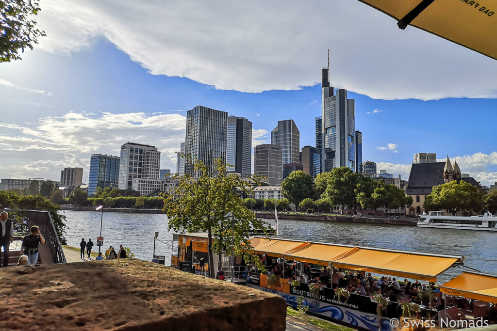 Restaurant Main Terrasse Schaumainkai in Frankfurt