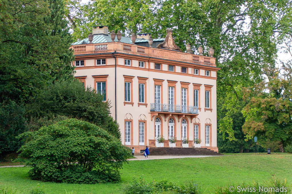 Schlösschen im Park Schönbusch