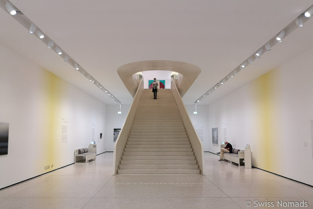 Treppenhaus im Städel Museum in Frankfurt