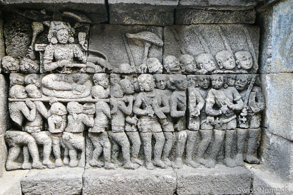 Wandrelief am Borobodur Tempel 