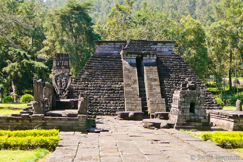 Candi Sukuh Tempel in Zentral-Java