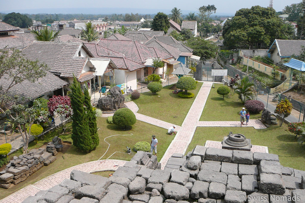 Aussicht vom Candi Jago bei Malang in Ost-Java 