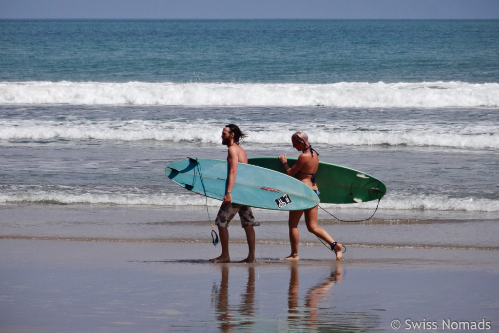 Surfer im Süden von Bali