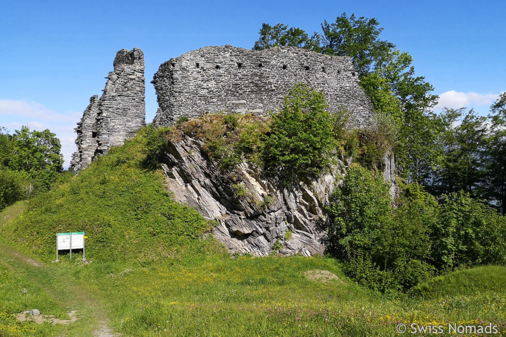 Burgruine Höhensax auf dem Rheintaler Höhenweg