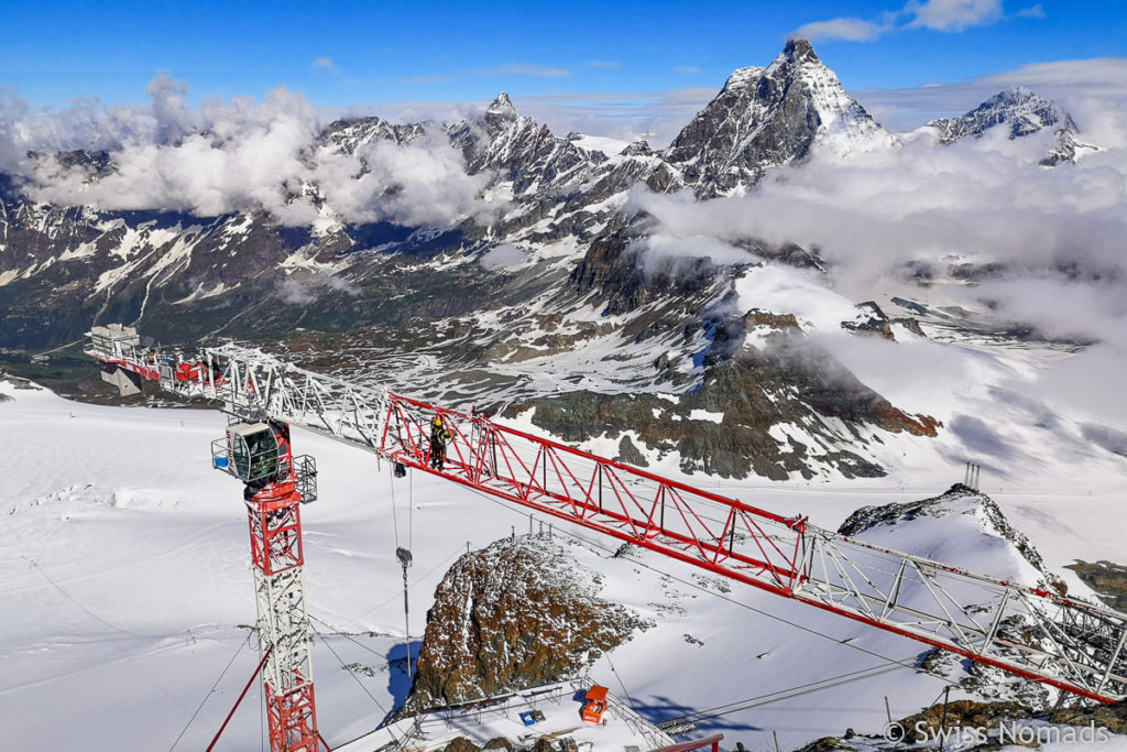 Baukran auf dem Klein Matterhorn