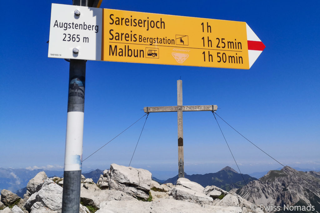 Wegweiser Augstenberg auf dem Liechtensteiner Panoramaweg