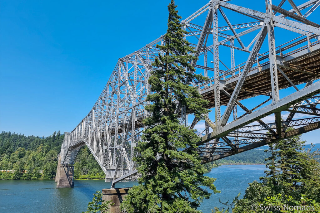 Bridge of the Gods in Cascade Locks