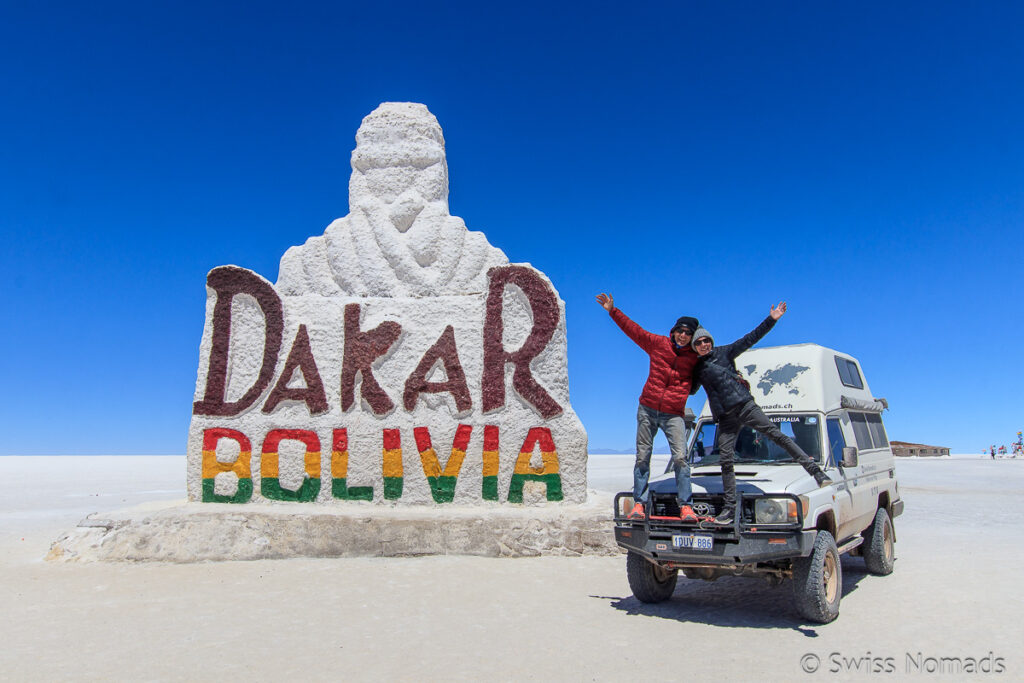 Dakar Monument auf dem Salar de Uyuni