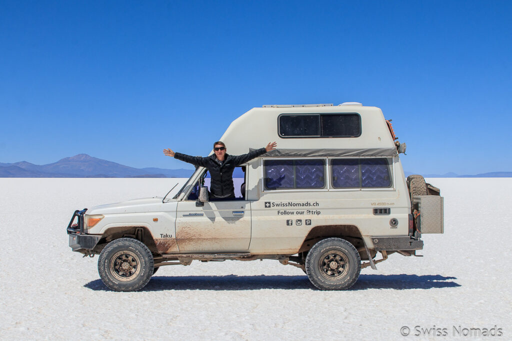 Reni auf dem Salar de Uyuni in Bolivien