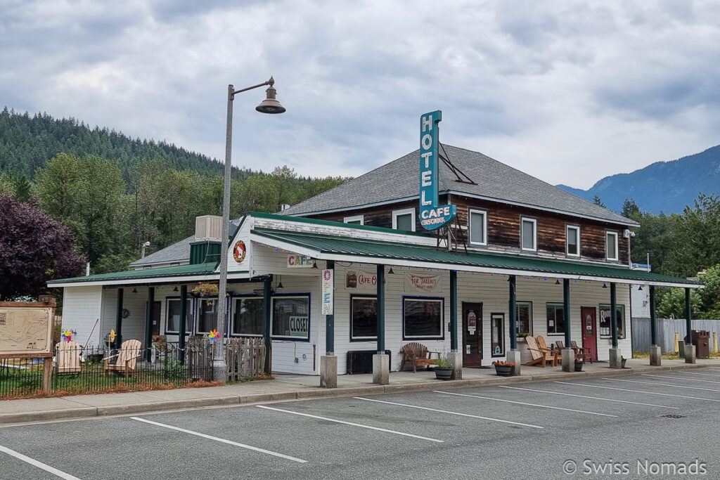 Cascadia Inn in Skykomish