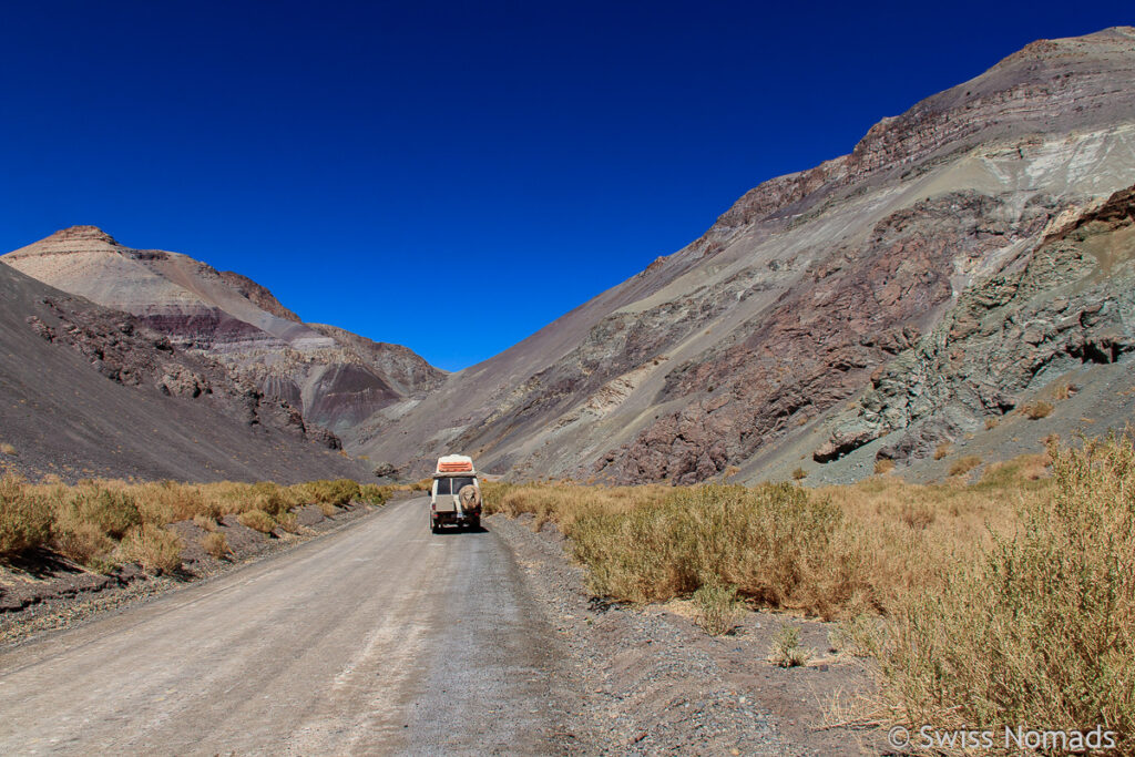 Landschaft entlang der Ruta C601 in Chile