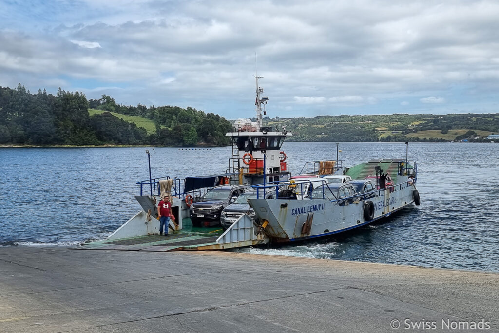 Autofähre zwischen Chiloe und Lemuy