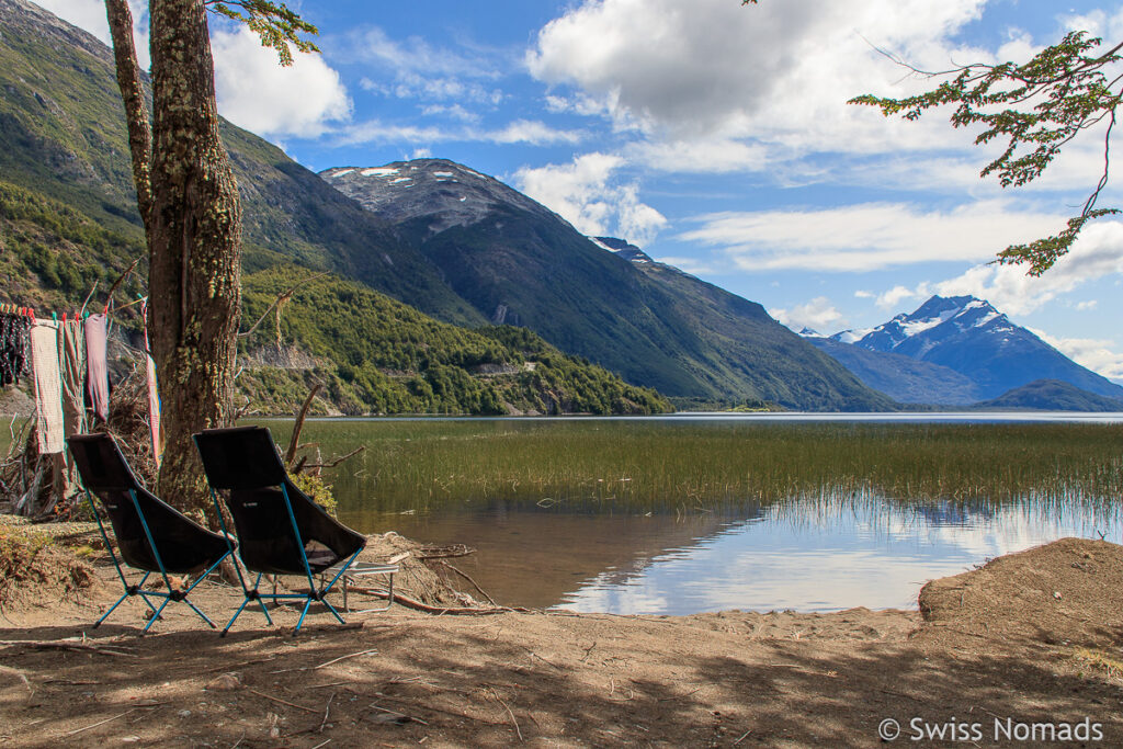 Camp am Lago Cisnes entlang Carretera Austral