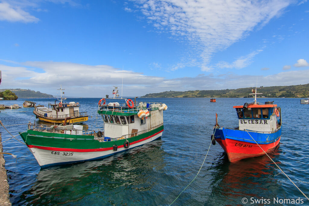 Fischerboote auf Chiloe