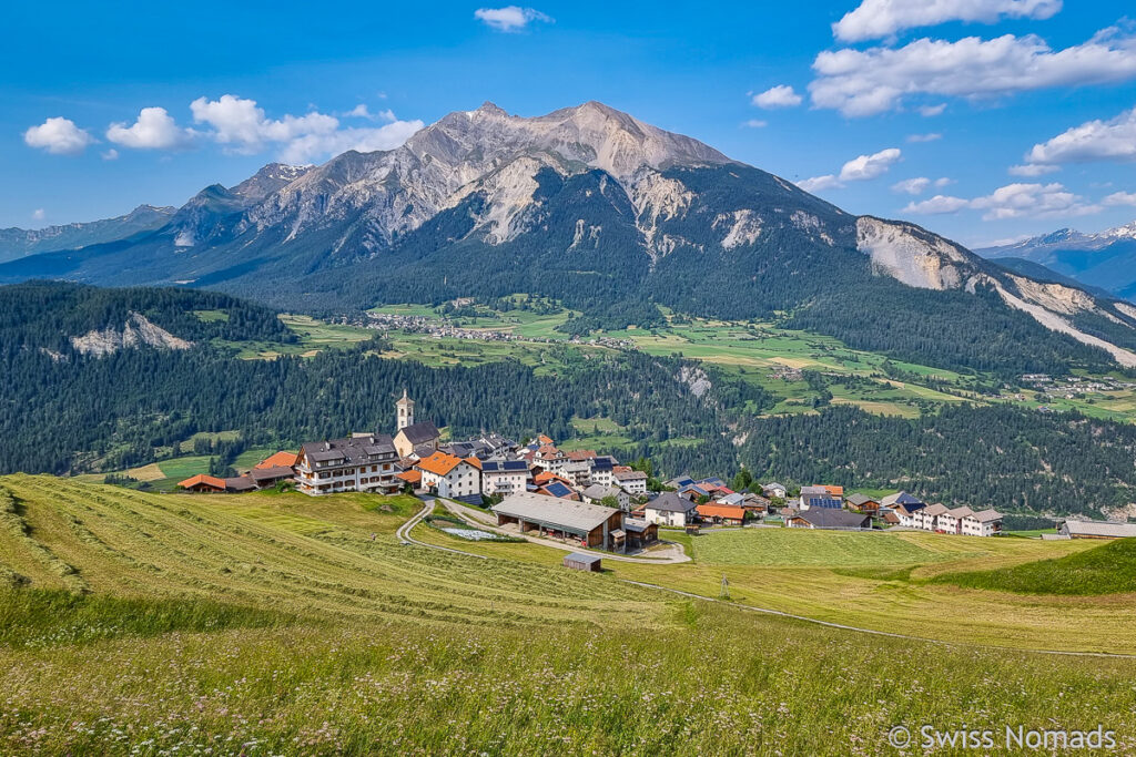 Aussicht auf Stierva in Grabünden