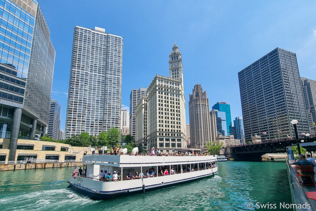 Chicago River