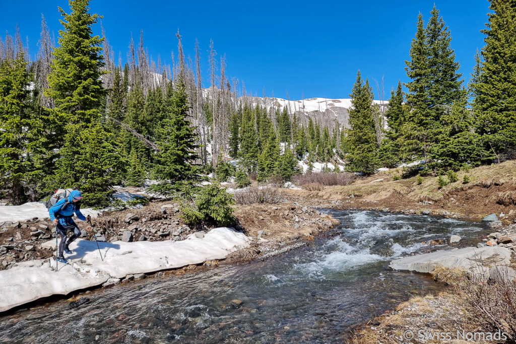 Flussquerung am CDT in Colorado