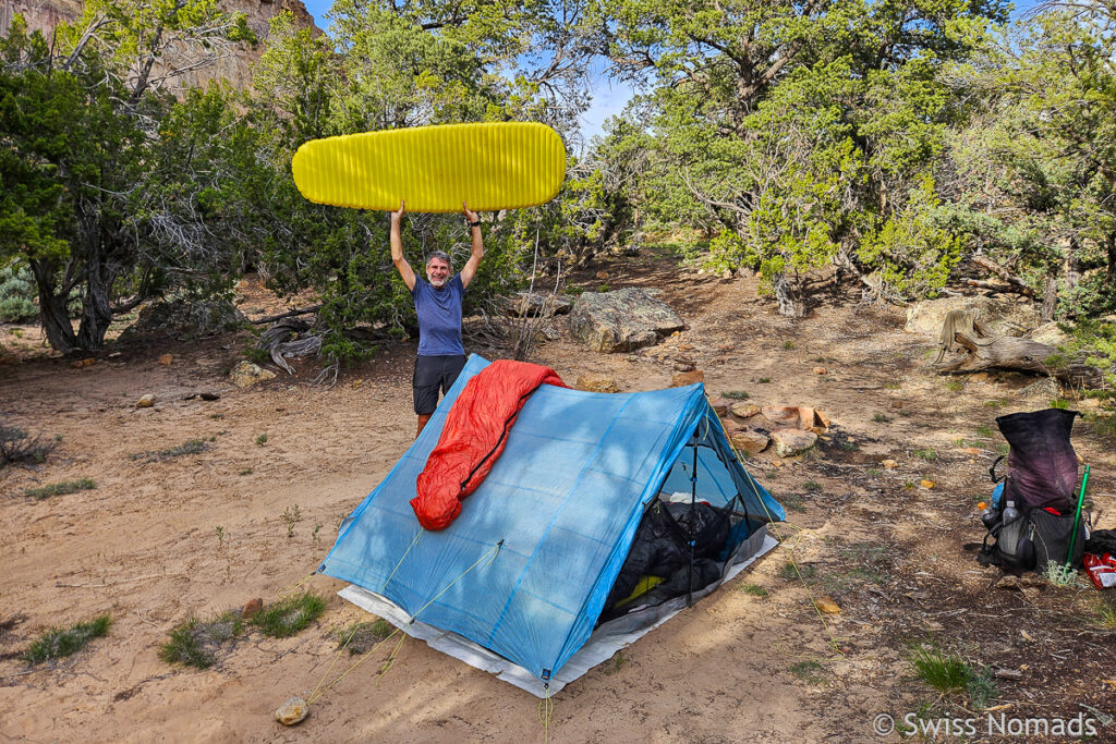 Wanderausruestung Isomatte Therm-a-Rest